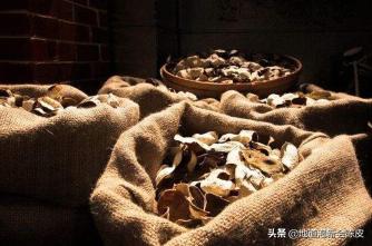 从新会买回当年的陈皮如何保存,新晒的新会陈皮怎样保管才会陈化