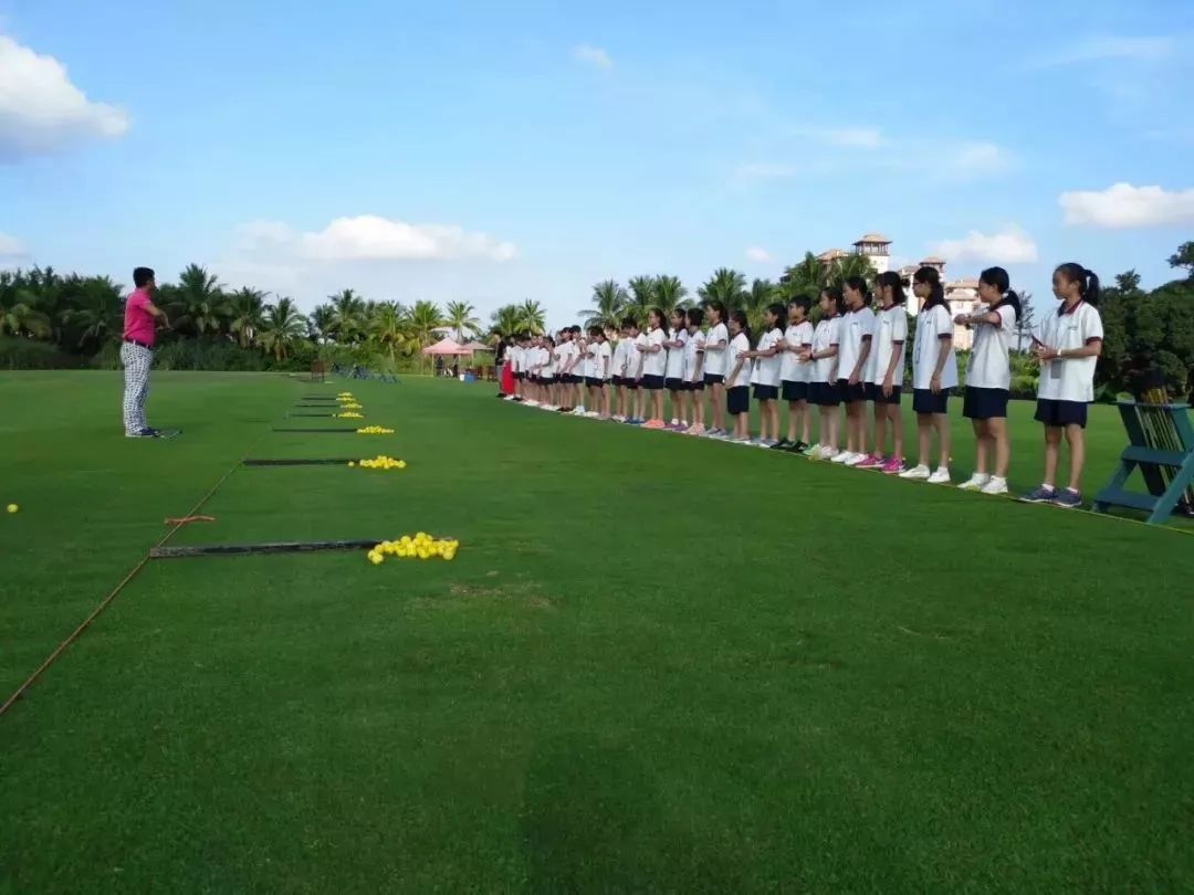 户外儿童帆板夏令营,夏令营水上乐园闯关