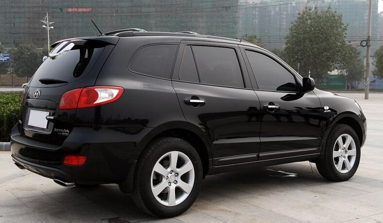 定位和汉兰达相同的进口中型SUV07款9万公里现代胜达6万值吗