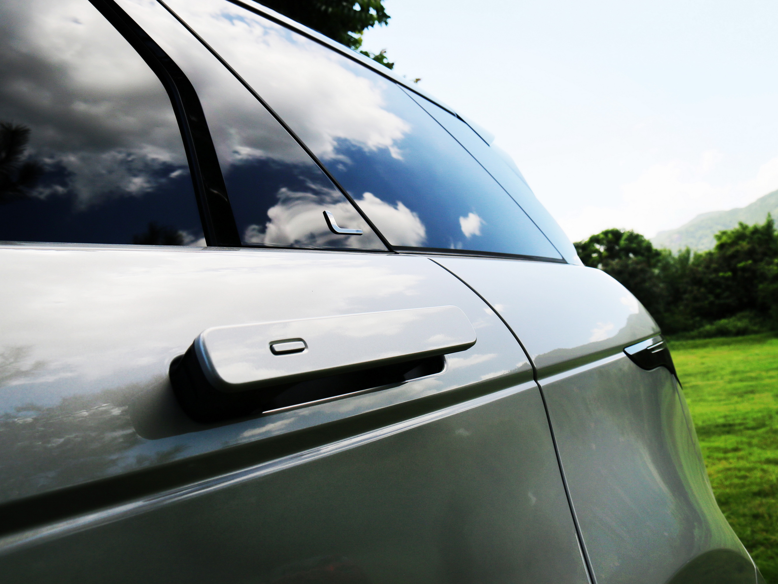 路虎揽胜极光l怎么样值得购买吗,2022路虎揽胜极光l值得买么