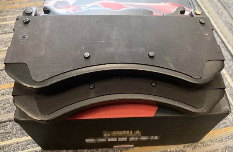 刹车片一般多少公里更换一次,刹车片几年或多少公里需要更换