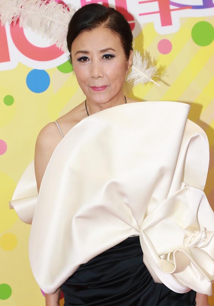 汪明荃年轻混剪,汪明荃粤剧戏曲扮相