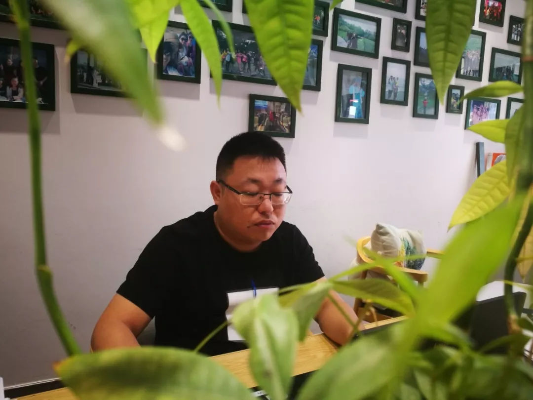 「华浔人物志」设计界斗哥与华浔风雨兼程十七载——祝宏伟