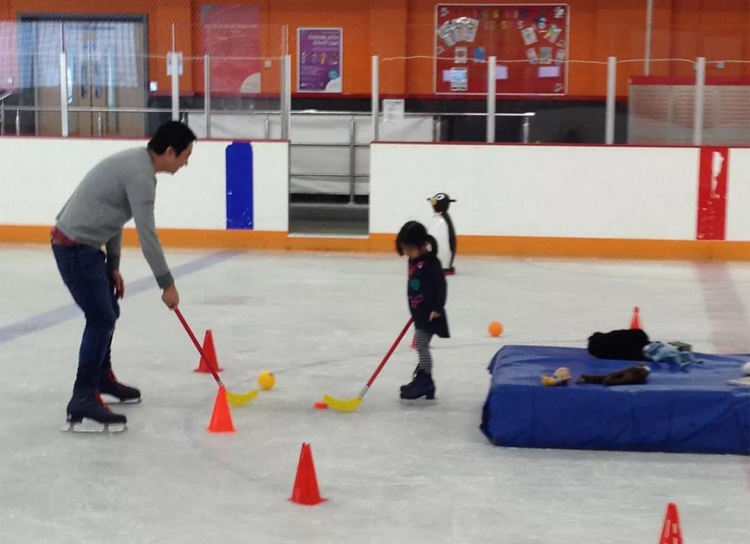 英国小孩学哪些科目,英国小孩在小学学什么课程