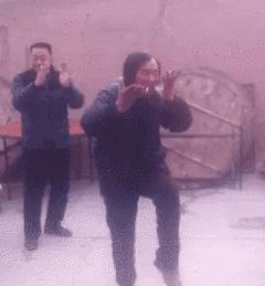 绝育猫的蛋蛋怎么处理,绝育后的猫蛋蛋怎么处理