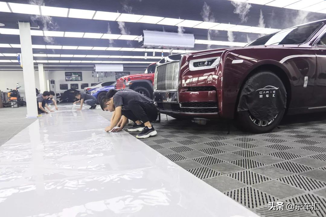 全球限量劳斯莱斯幻影龙版,全球限量版劳斯莱斯老爷车敞篷