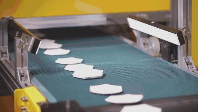 欧洲杯荷英半决赛明日开战,今天欧洲杯足球赛程表