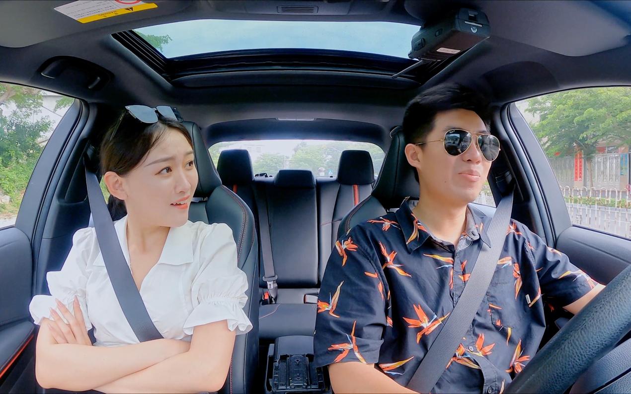 丰田雷凌双擎耐用度视频,丰田雷凌开不坏的车