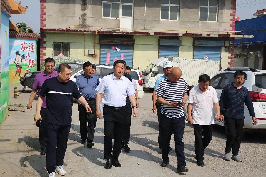 临汾新闻早知道|端午假期路咋走？伊村民间祭尧；破门营救被困男孩；彩虹桥上救1人；中院发放执行款