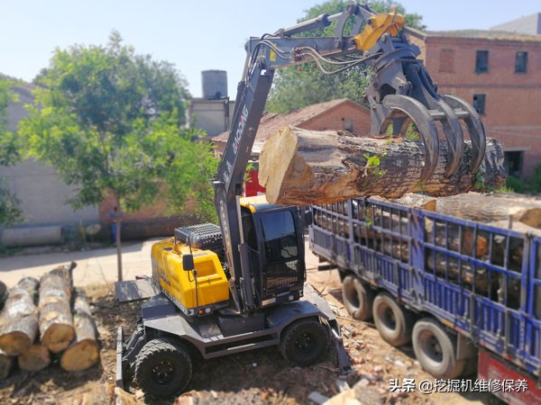 挖掘机走下坡路,轮式挖掘机发展趋势