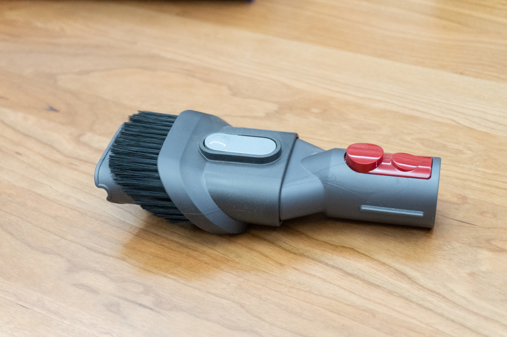 戴森v11吸尘器能吸多大颗粒,原装戴森v11吸尘器吸头介绍