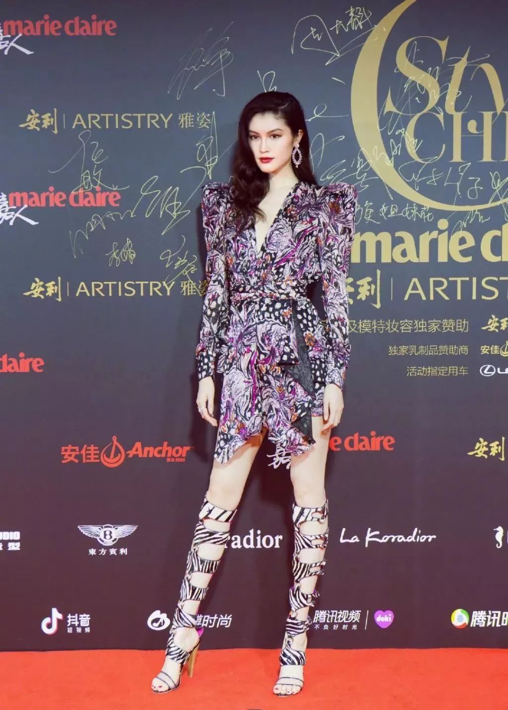 刘雯2020全球超模收入榜排第几,2018年最赚钱模特刘雯