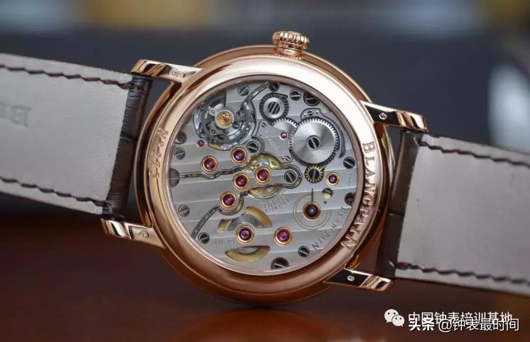 机心上的艺术：美轮美奂的打磨工艺