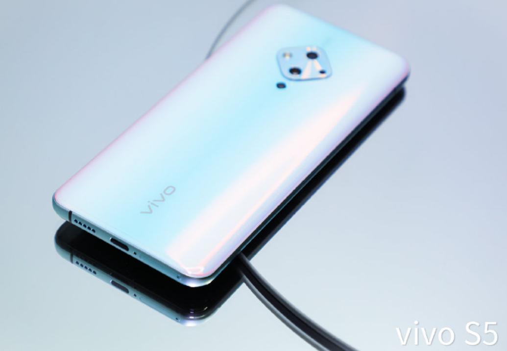 情人节送vivo什么礼物好,情人节送给女朋友特殊的礼物推荐