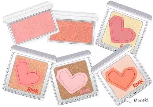 日系女生腮红妆容,韩系清透感妆容用什么颜色的腮红