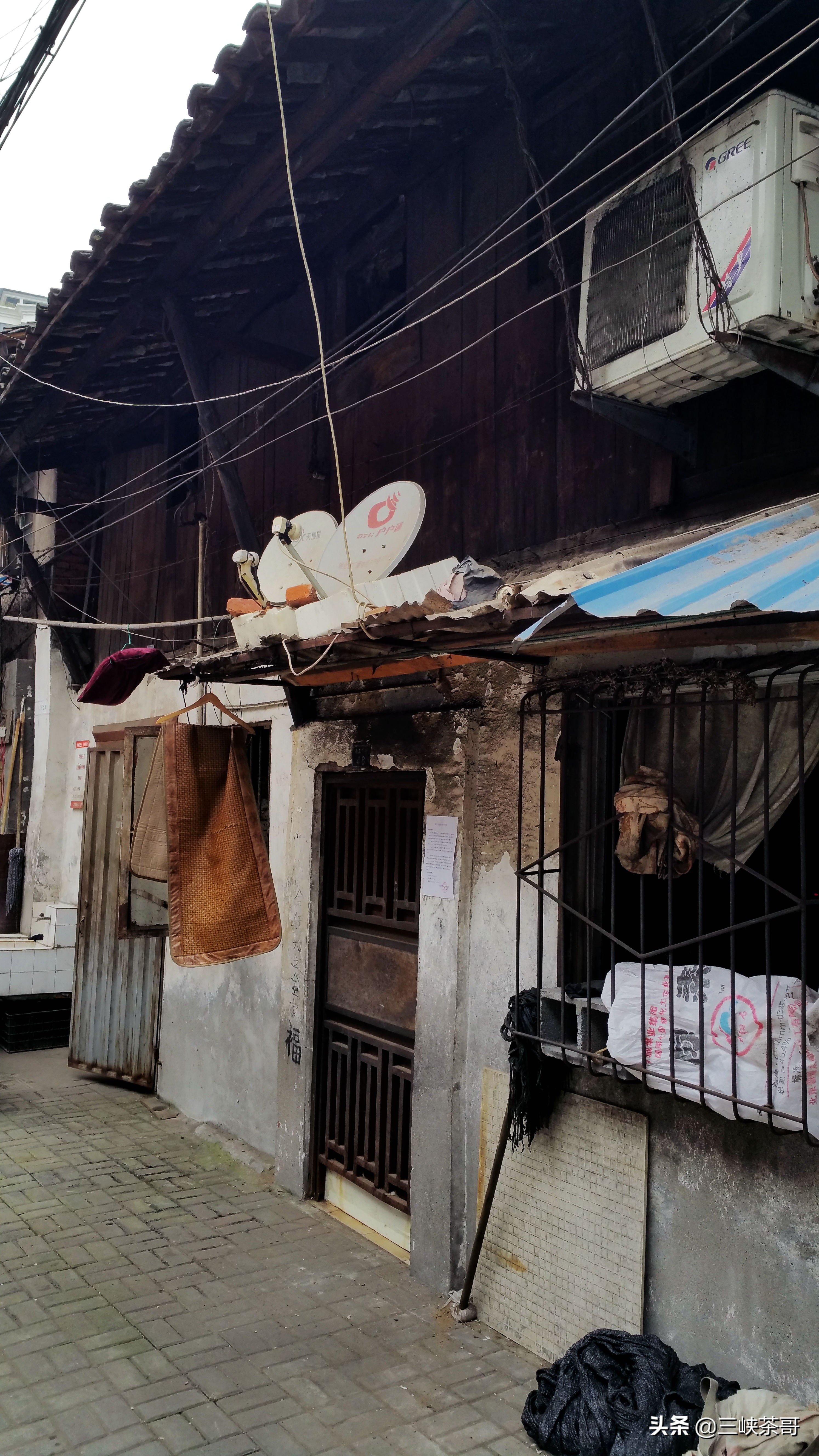 消失的街巷回忆,宜昌解放路步行街打造宽窄巷子