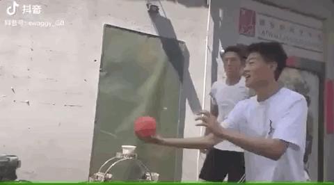 千万不要找哪一种男朋友,千万不要找一个有异性的男朋友