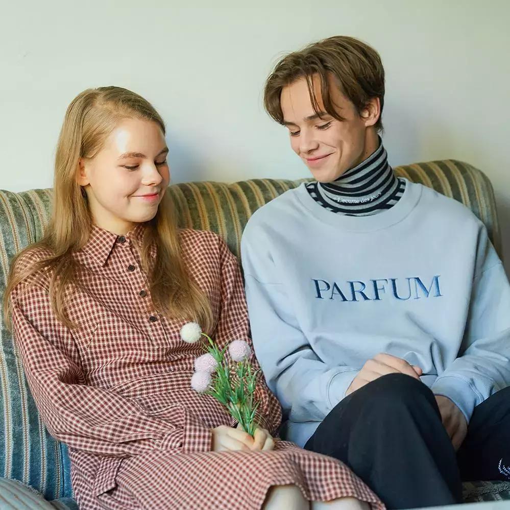 韩国复古慵懒风卫衣,韩国短卫衣外套