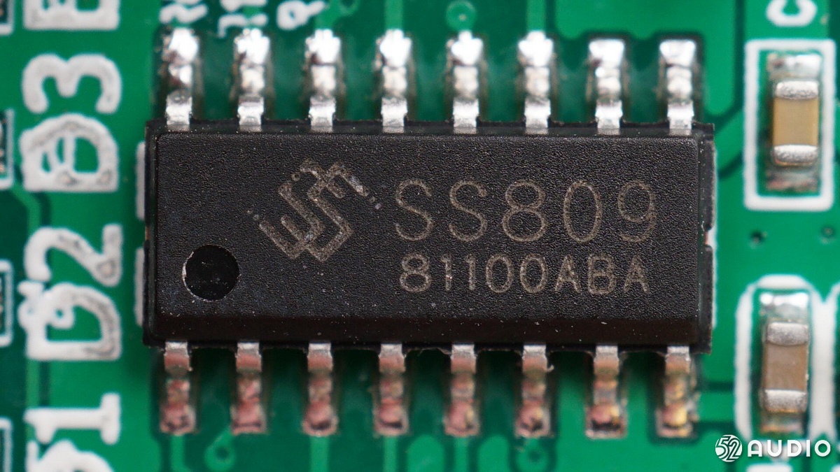 足球篮球蓝牙耳机拆解,足球款蓝牙耳机