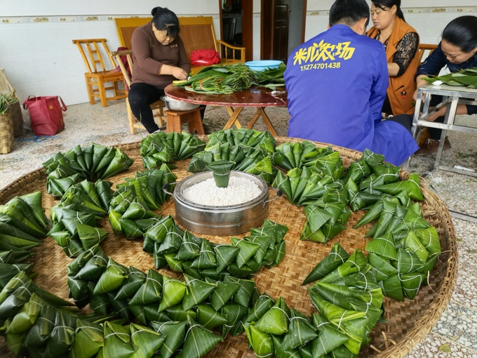 给游子最爱的“小时候的味道”，桃江这个女家庭农场主年销售额600万元