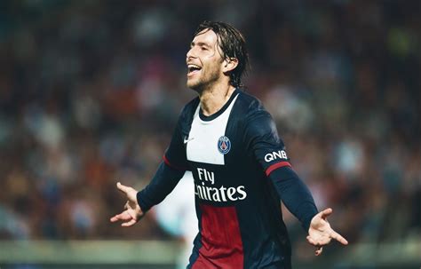 伊布最经典的一次进球,伊布生涯十大神进球