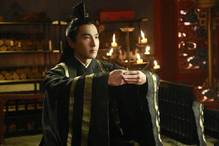 三生三世夜华去大紫明宫救白浅,三生三世夜华去翼界救白浅