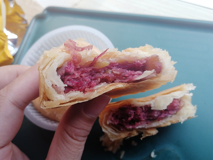 鹅油鲜花饼云南老字号,鹅油鲜花饼