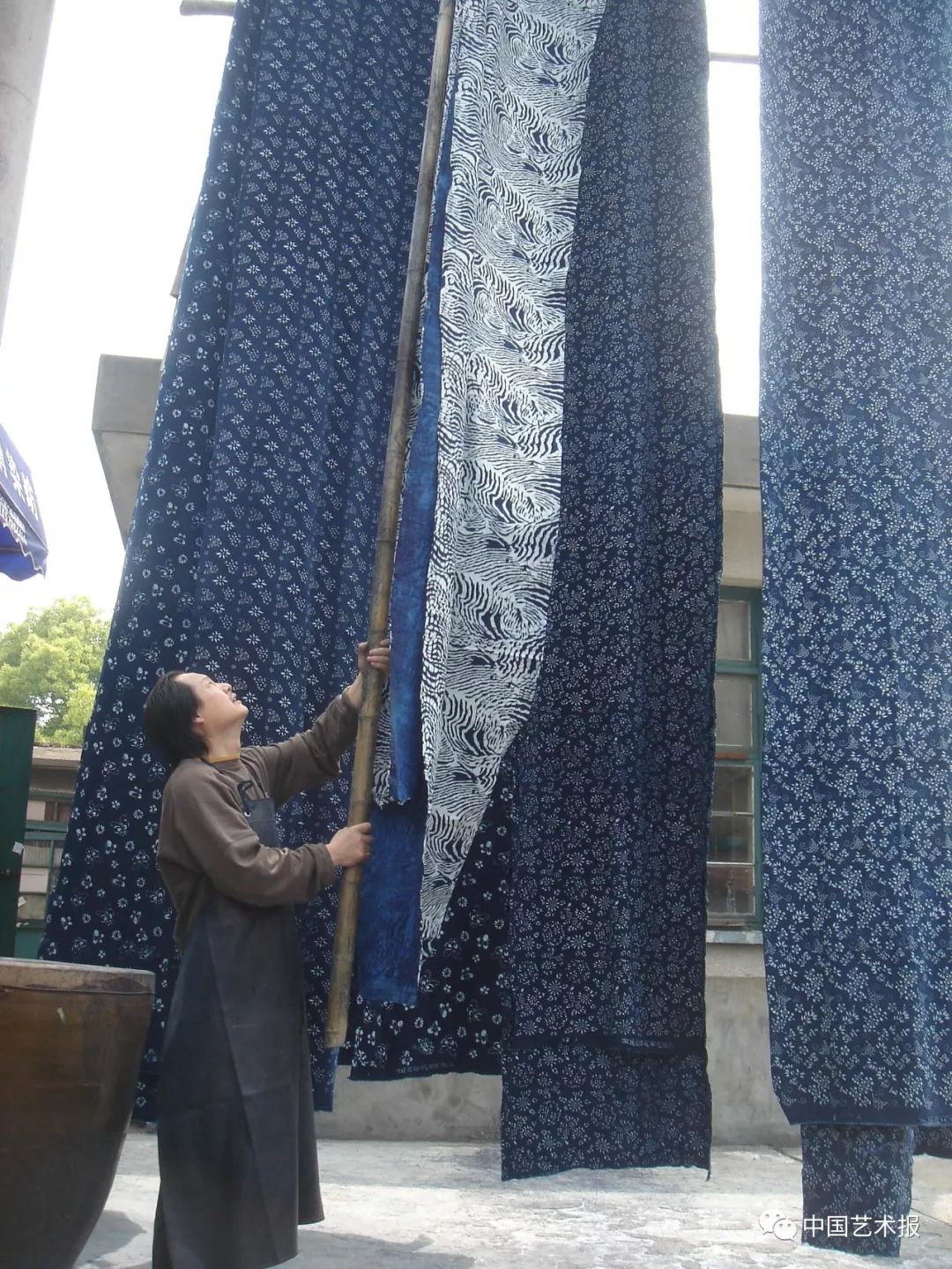 吴元新,吴元新谈蓝印花布