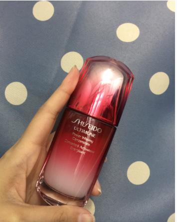 皮肤屏障受损敏感肌适合的精华液,肌底液和精华的正确使用护肤步骤