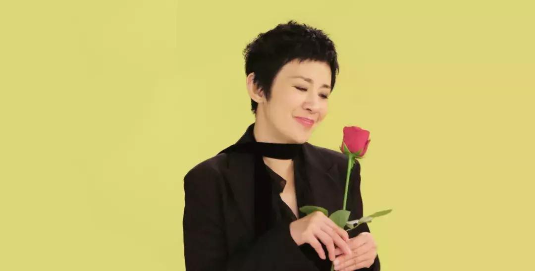 抛弃糟糠之妻的香港男星,因为丑被男人抛弃电影