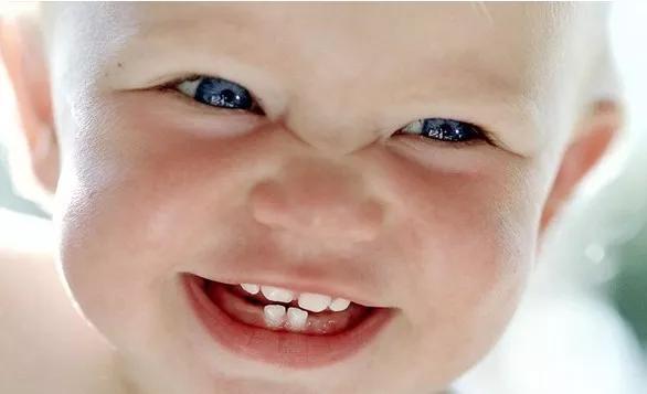 helen鐗欑,Helen榻跨涓績