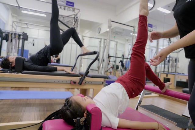 孙俪和谭维维疯狂追捧普拉提，它的好处有很多，瘦身就是其中一个