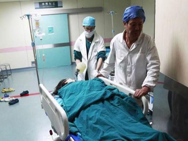 生完宝宝，产妇有想上大号的感觉，医生一听让赶紧准备手术