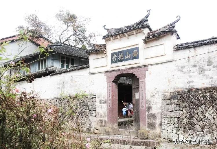 南田刘基故里景区,南田刘基庙