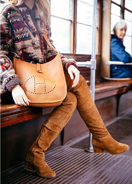 南宁买包包去哪里买呢,爱马仕kelly和铂金的区别