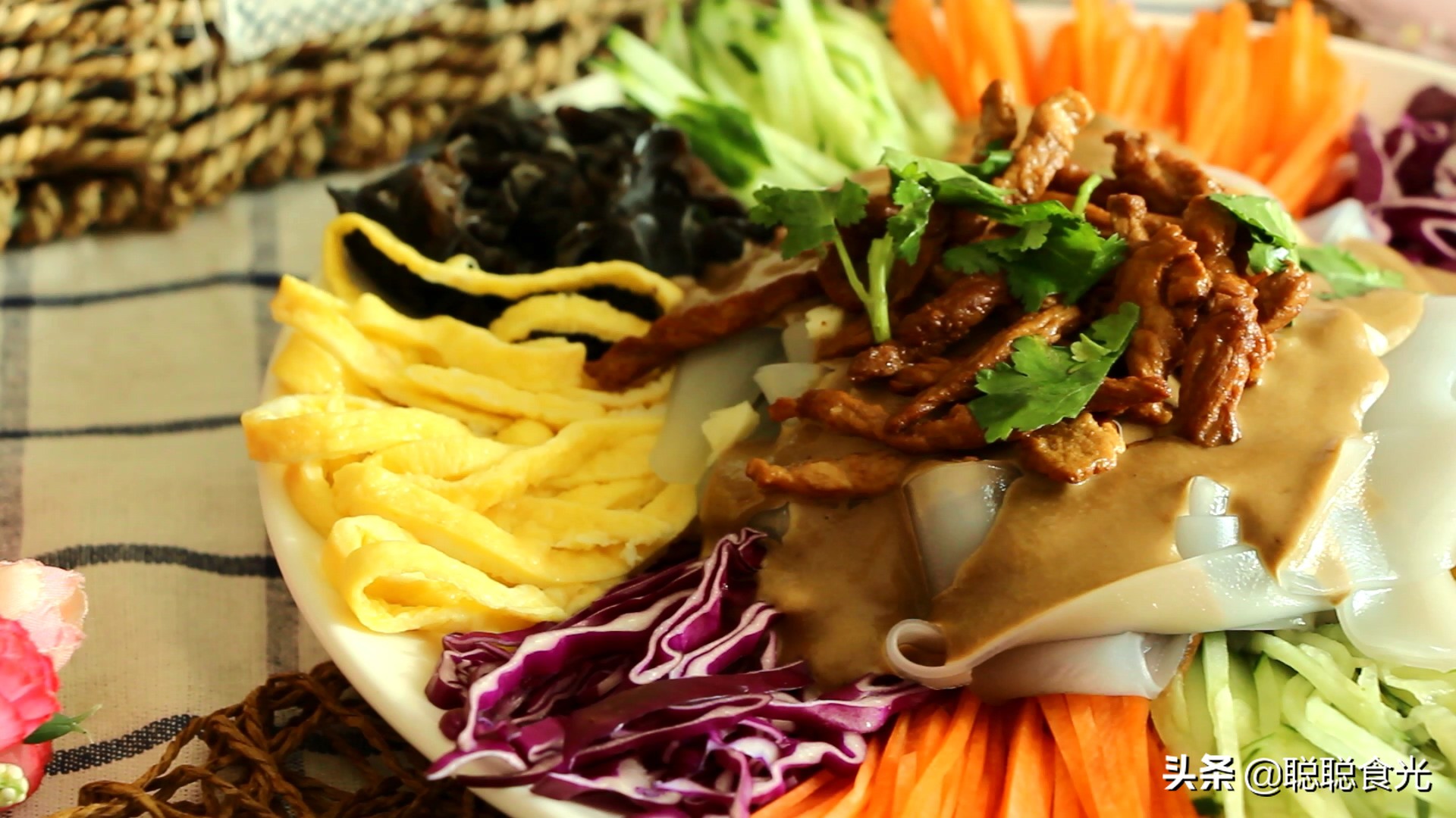 东北拉皮淀粉比例,拉皮的做法用什么面粉