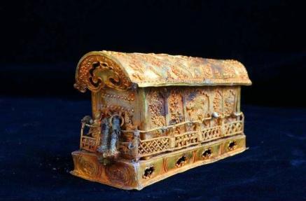 数百年古塔被盗,偷盗古塔地宫事件