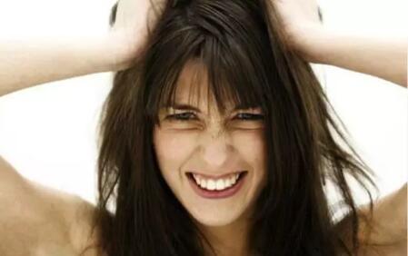 RooLife：去屑！这个可比海X丝好用多了