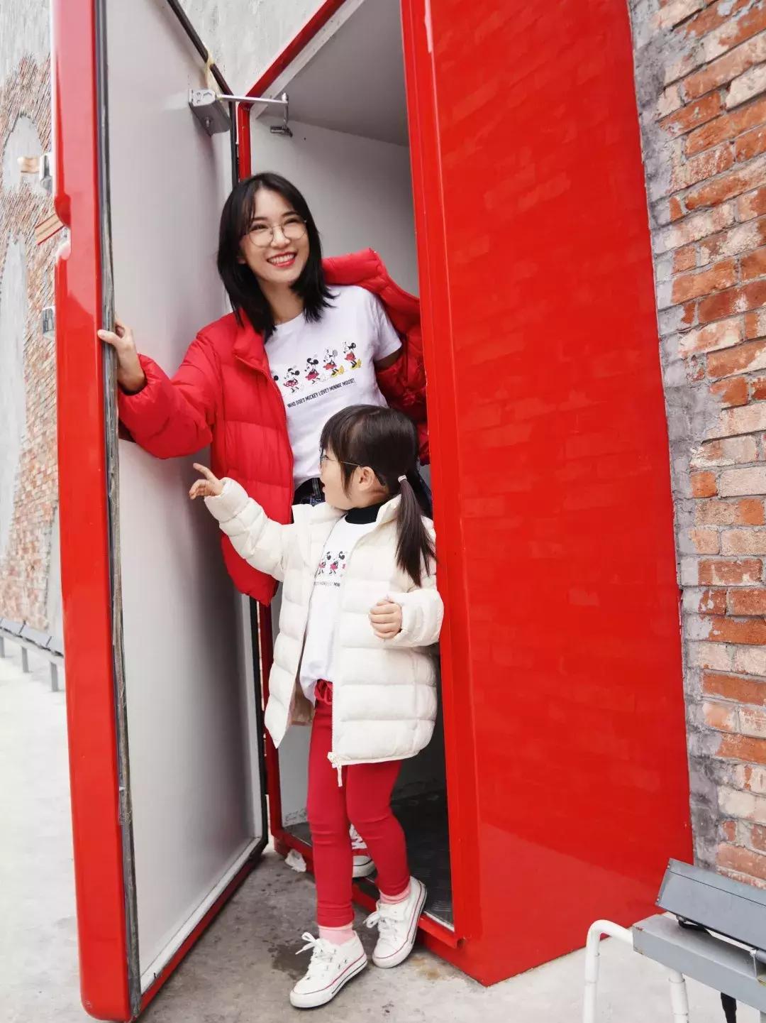 优衣库最近动漫联名,优衣库联名marimekko蓝色裙子