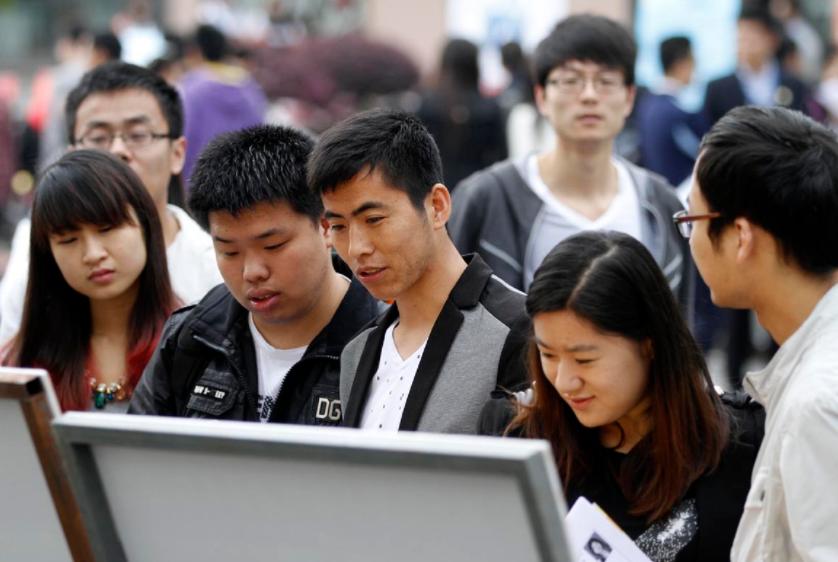 高等专科学校和职业学校哪个好,专科学校和职业技术学院哪个好