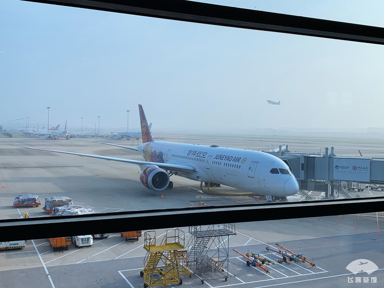 波音787-8宽体机,吉祥航空第一架b787提机全记录