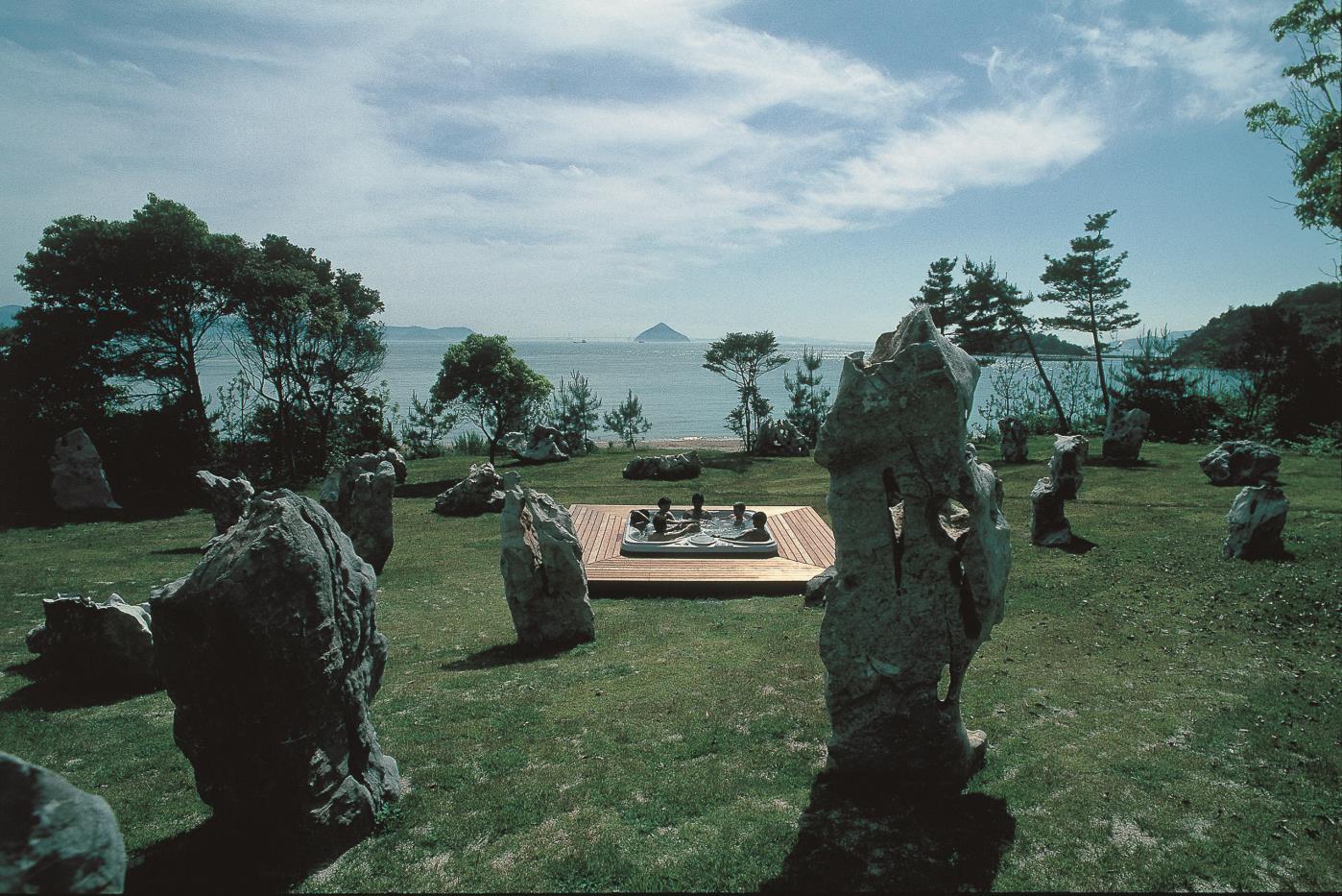 直岛：被垃圾摧毁的荒岛如何变身艺术殿堂