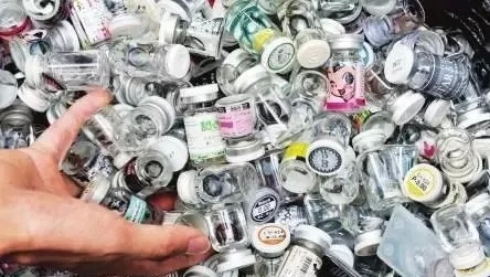 以案为鉴在朋友圈卖什么东西违法,朋友圈卖货被判刑