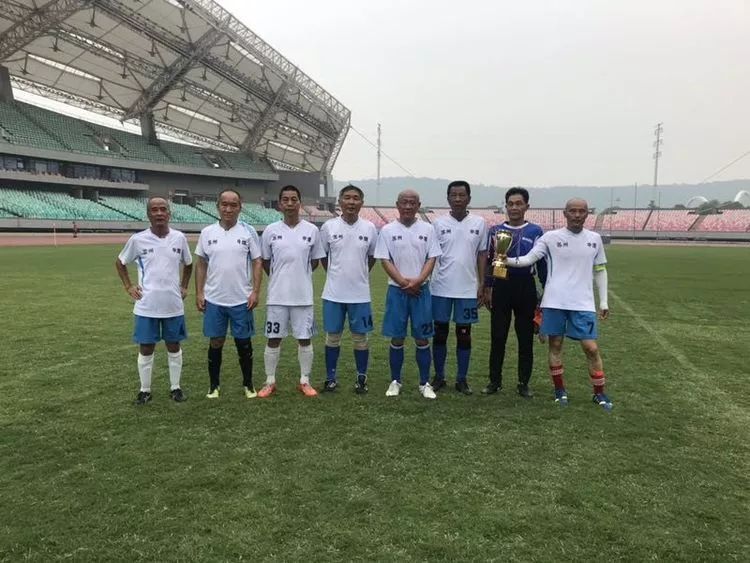 江阴第八届足球联赛,江阴市篮球联赛冠军