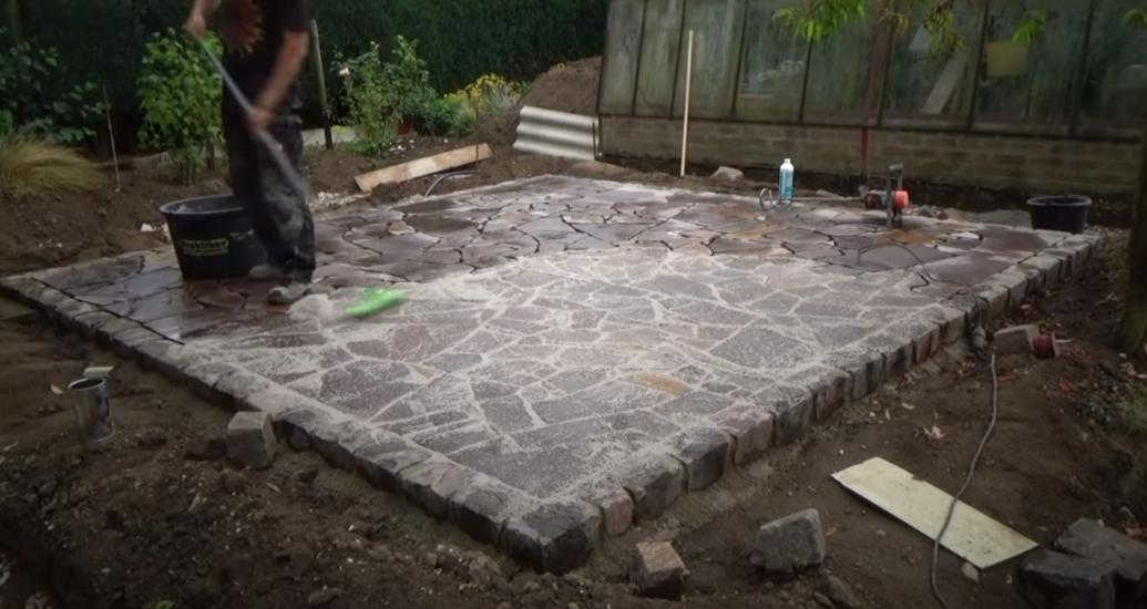 小院铺石板砖效果图大全,小院青石铺地面效果