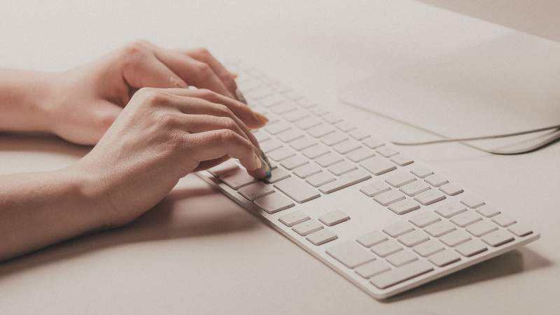 唐家三少写作挣了多少钱,唐家三少写小说挣钱