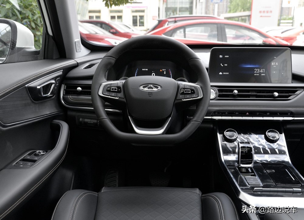 11万买奇瑞艾瑞泽8值不值,11万左右奇瑞选哪款