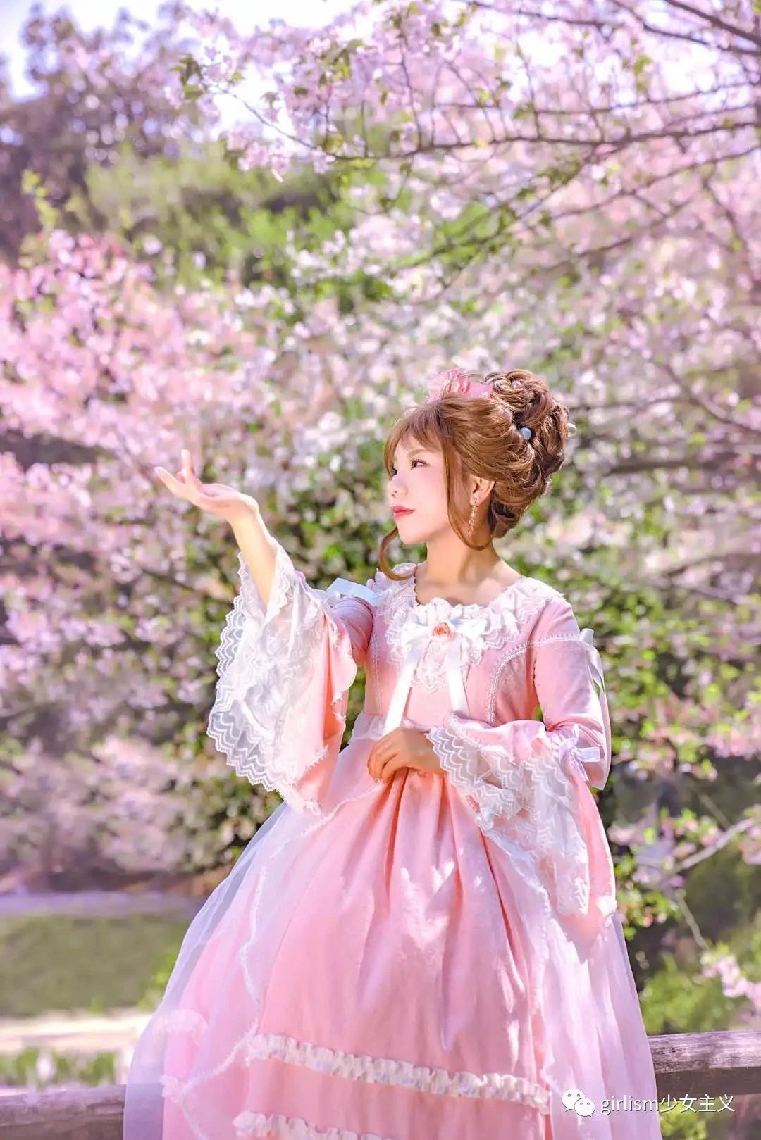 樱花与Lo|春天来了,好想穿上小裙子去赏花啊