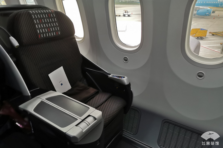 日本航空飞机餐怎么样 (日本东亚国内航空商务舱餐食)