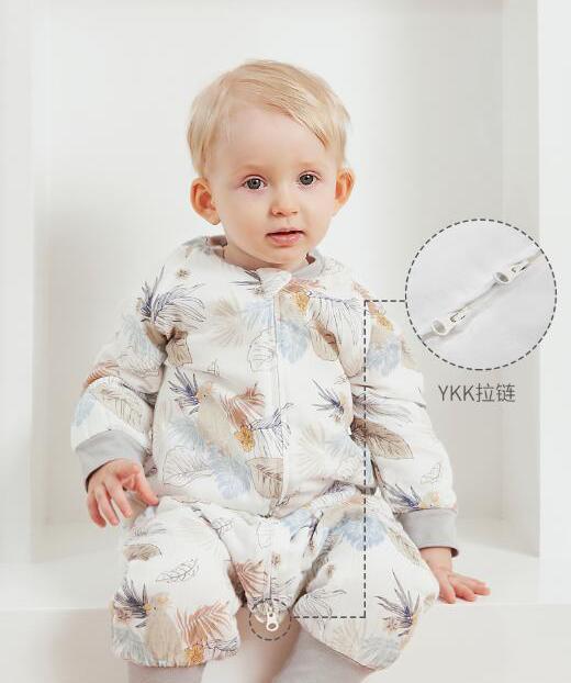 秋天到了又到了穿开衫的时候了,秋天又到了穿外套的季节